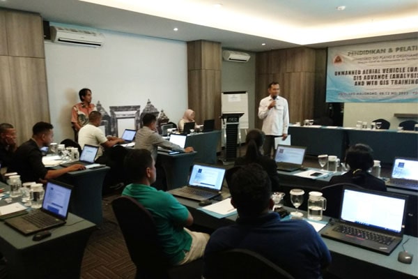 Bimtek GIS (Geographic Information System) Tingkat Dasar Terbaru Tahun 2025