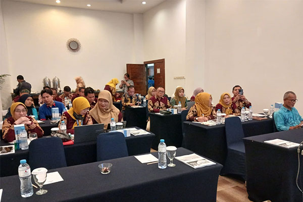 Penguatan BLUD Menuju Layanan Publik yang Lebih Profesional dan Berbasis Kinerja di Kabupaten Banjar